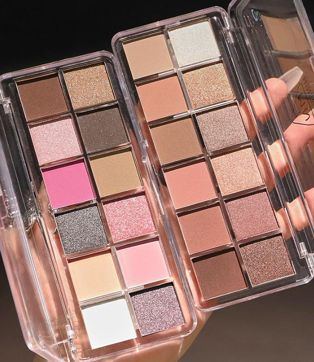 Eye Shadow Palette Image 2