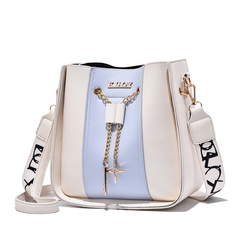 Women's Single Shoulder Bag - Side View
