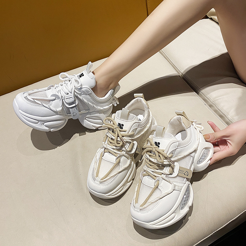 Women's Sports Shoes 2