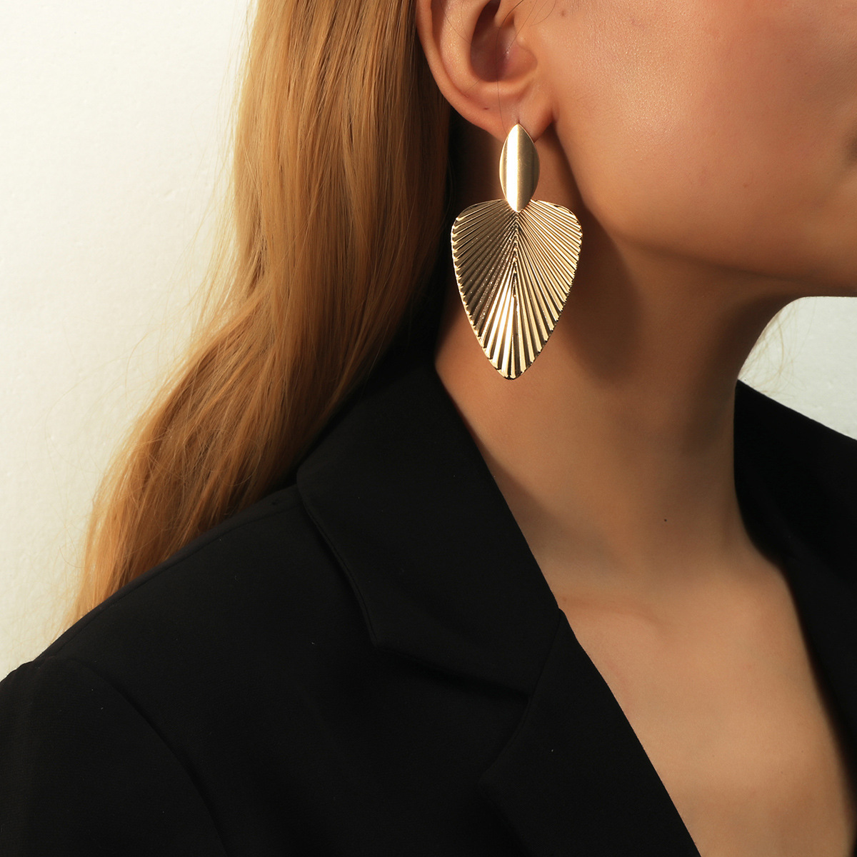 Exaggerated Leaf Earrings - Silver