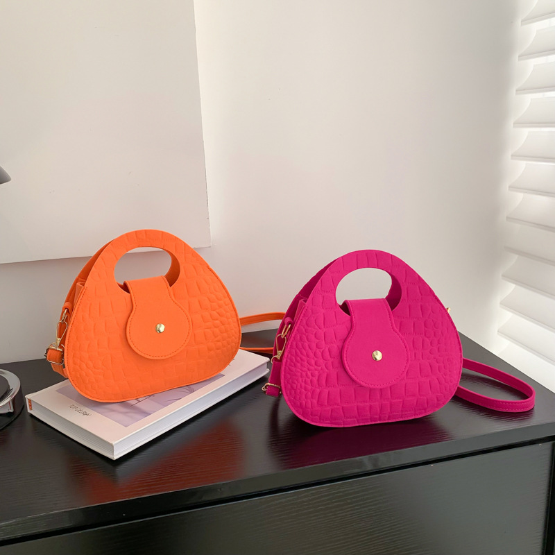 Women Handbag - Image 4