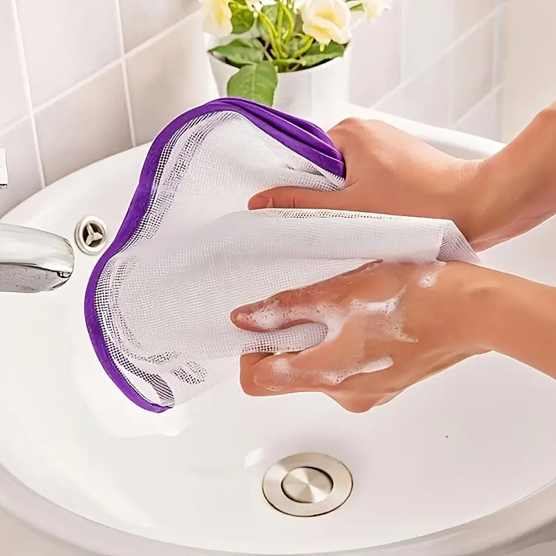 Protective Ironing Cloth Image 5