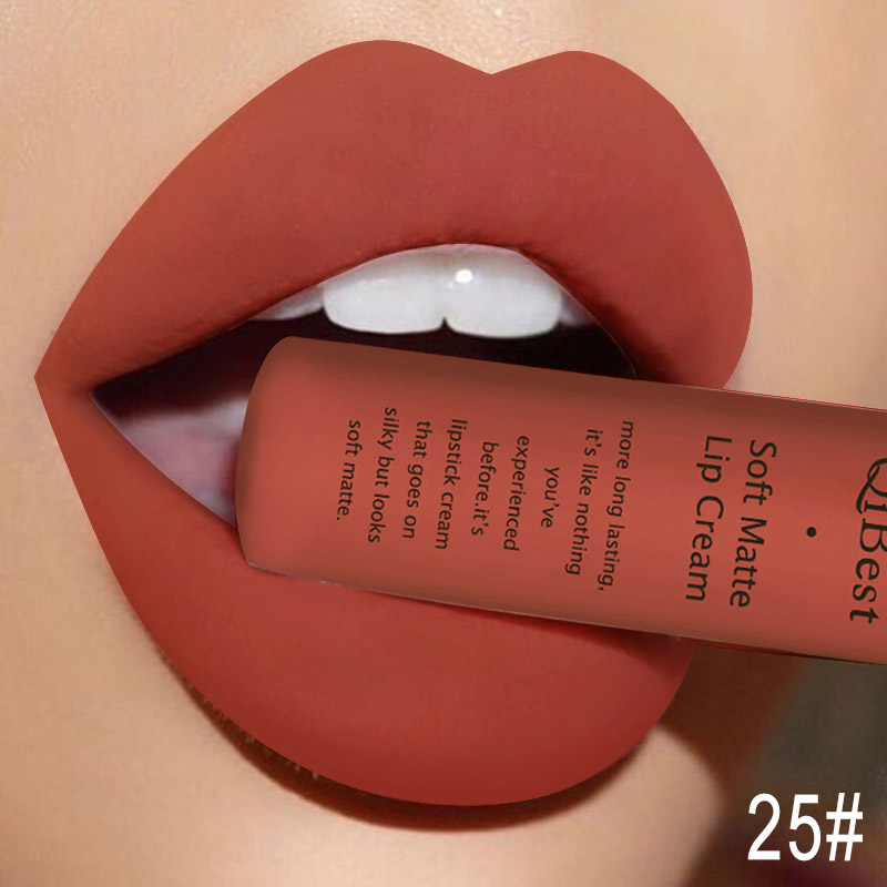 Lip Gloss Image 14