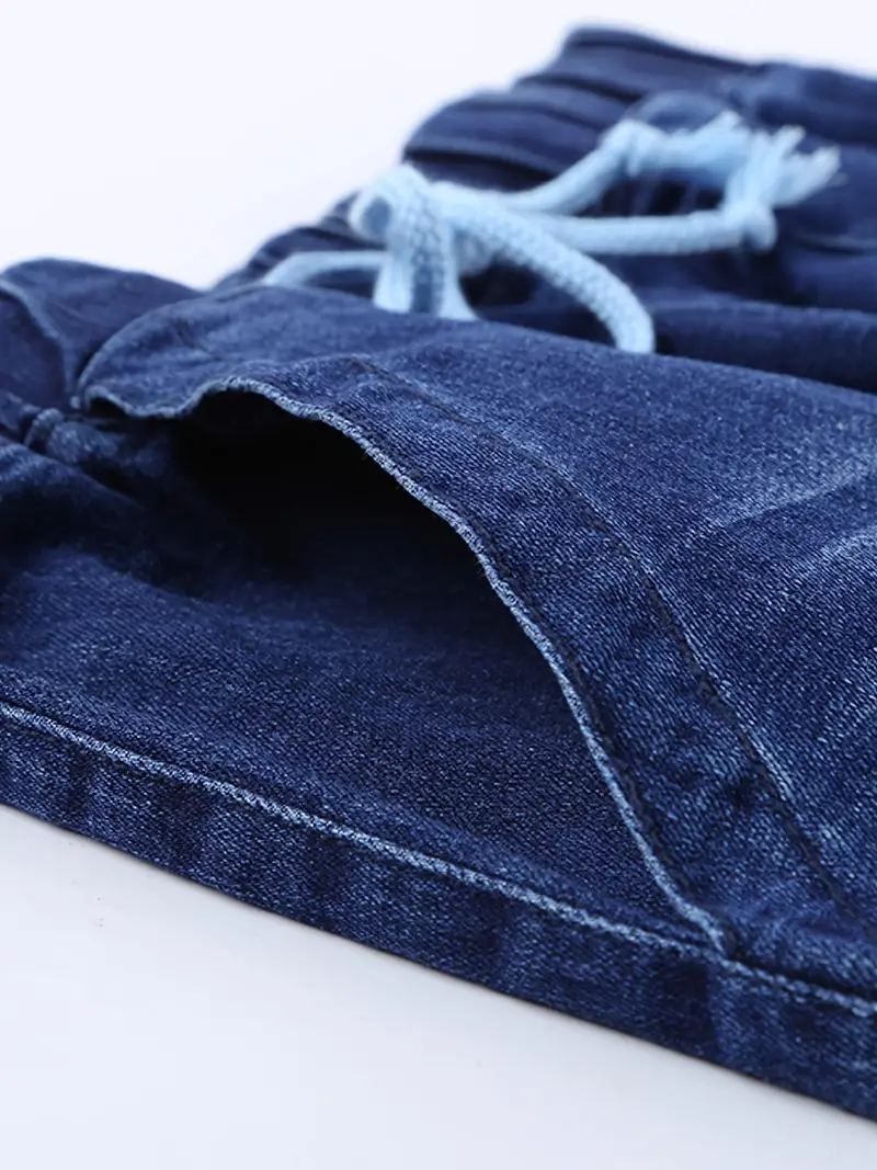 Comfortable Joggers with Distressed Detail