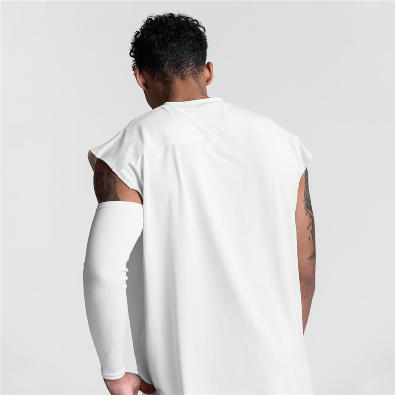 Men's Tank Top Fit
