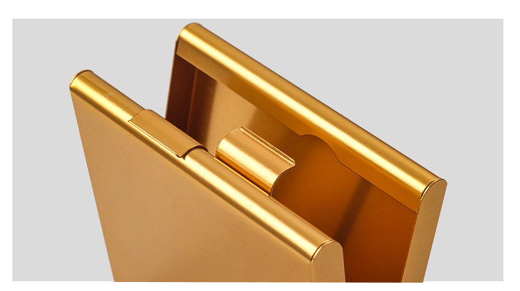 Cigarette Case Image 8