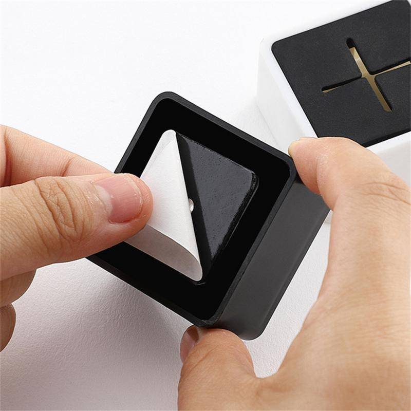 Self-adhesive Towel Plug Hook - Image 4
