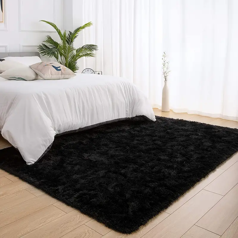 Cozy shaggy rug for bedroom