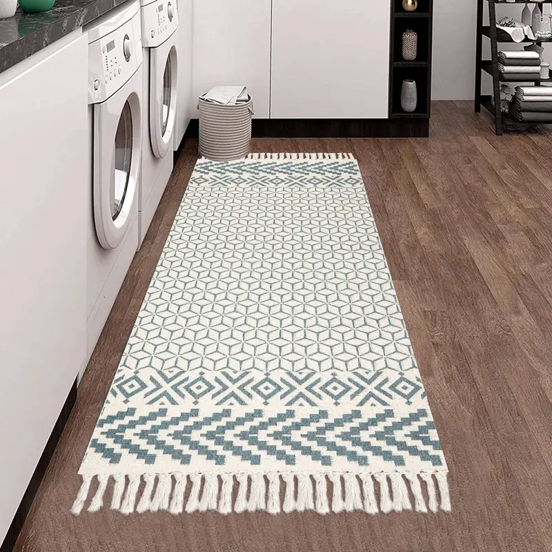 Bohemian indoor rug with tassels for living room decor