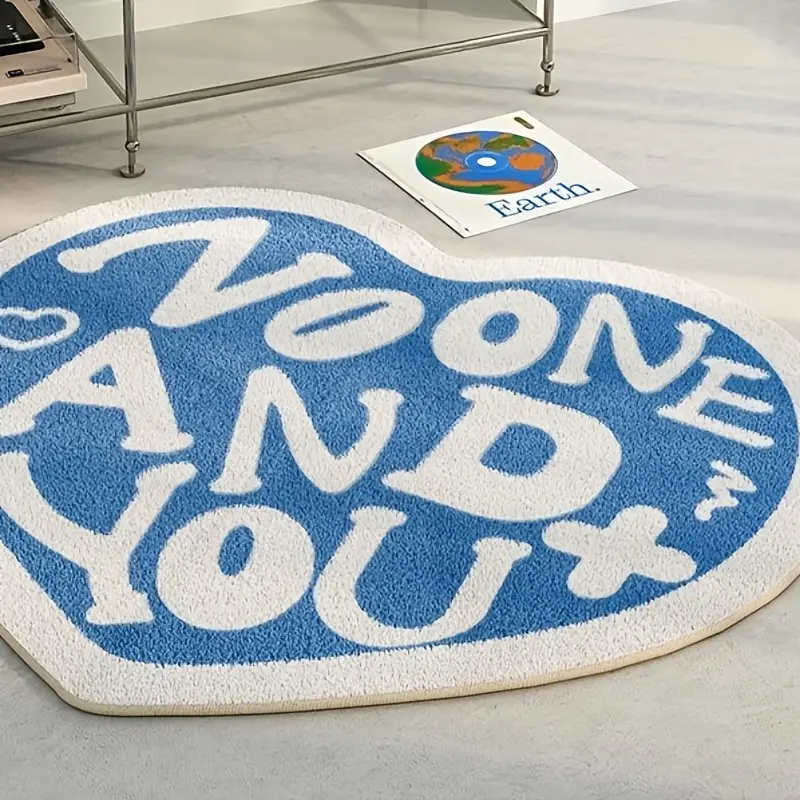 Heart Shape Rug Image 5